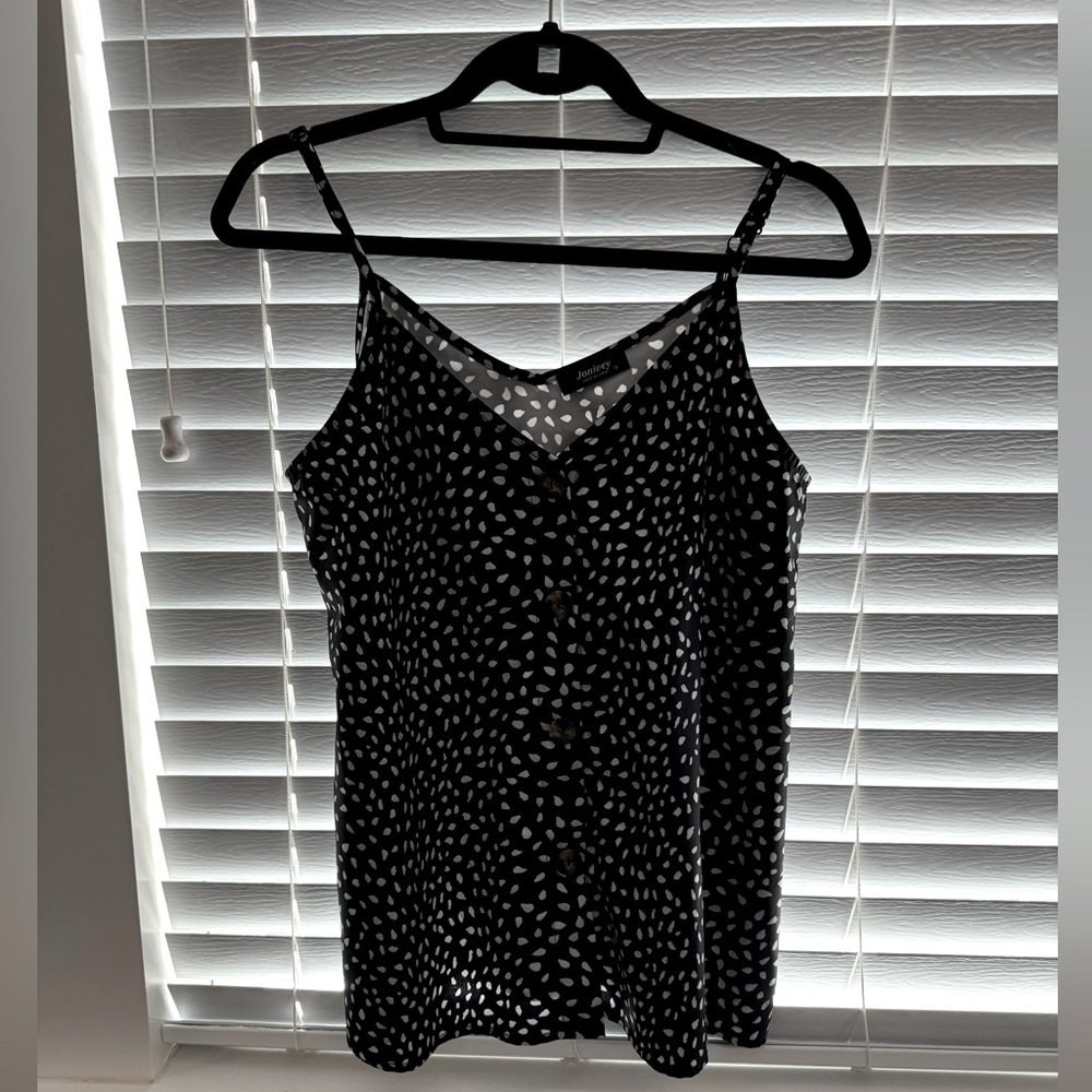 Cami never worn, black and white